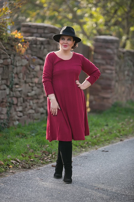 Bordázott anyagú ruha - bordó