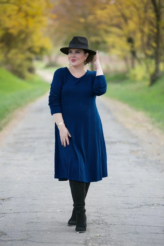 Bordázott anyagú ruha - sötétkék